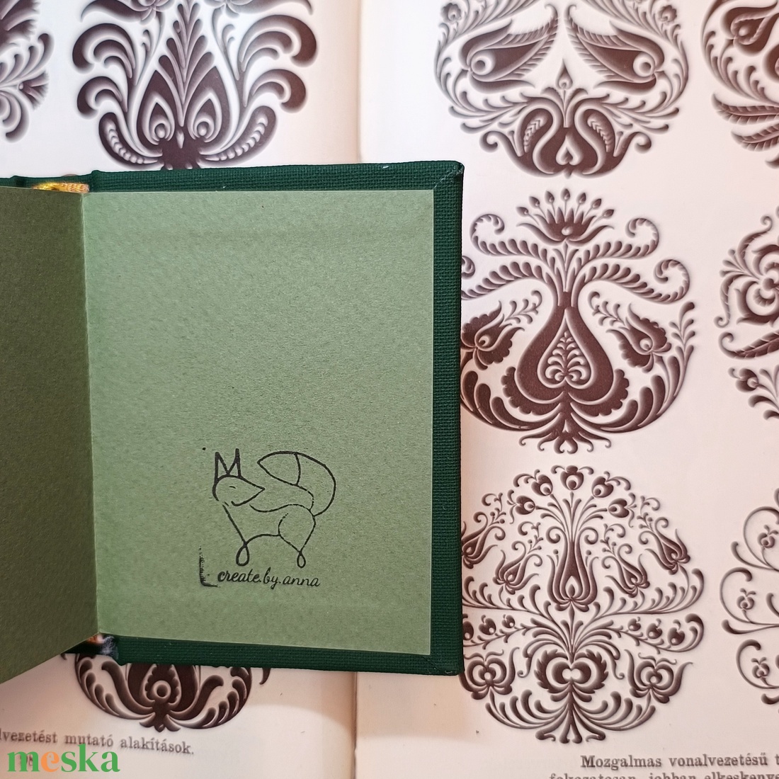 vászon borítású notesz arany népi mintával 7x9cm - otthon & életmód - papír, írószer - jegyzetfüzet & napló - Meska.hu