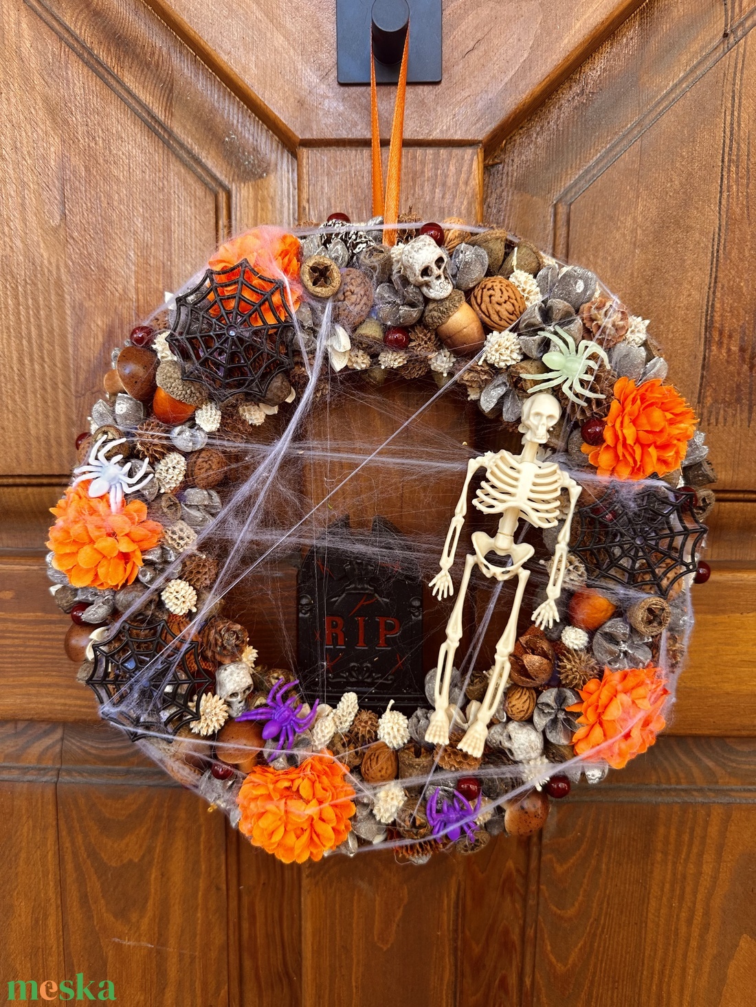 Csontvázas - otthon & életmód - dekoráció - halloween - halloweeni ajtódíszek és ablakdíszek - Meska.hu