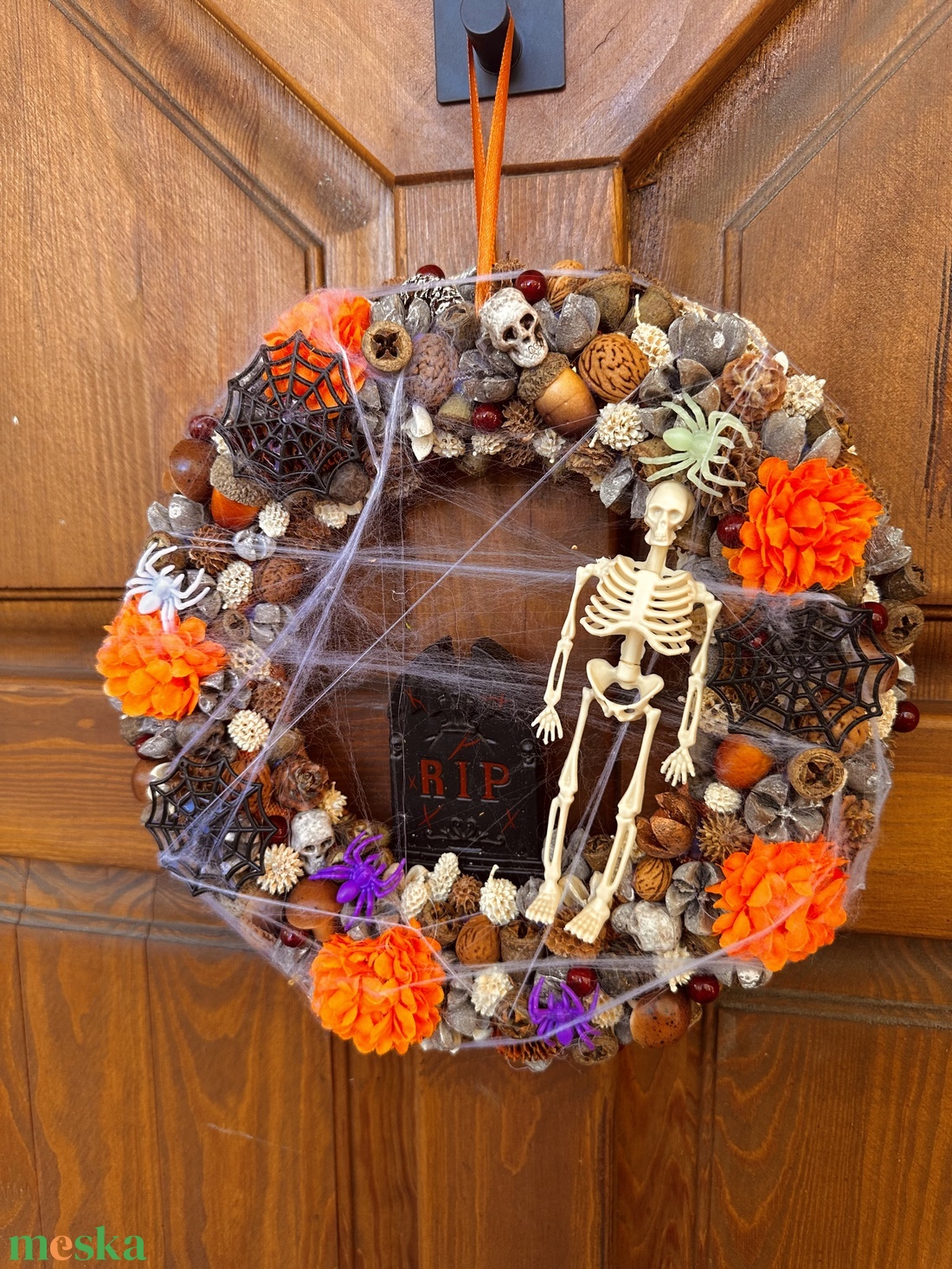 Csontvázas - otthon & életmód - dekoráció - halloween - halloweeni ajtódíszek és ablakdíszek - Meska.hu
