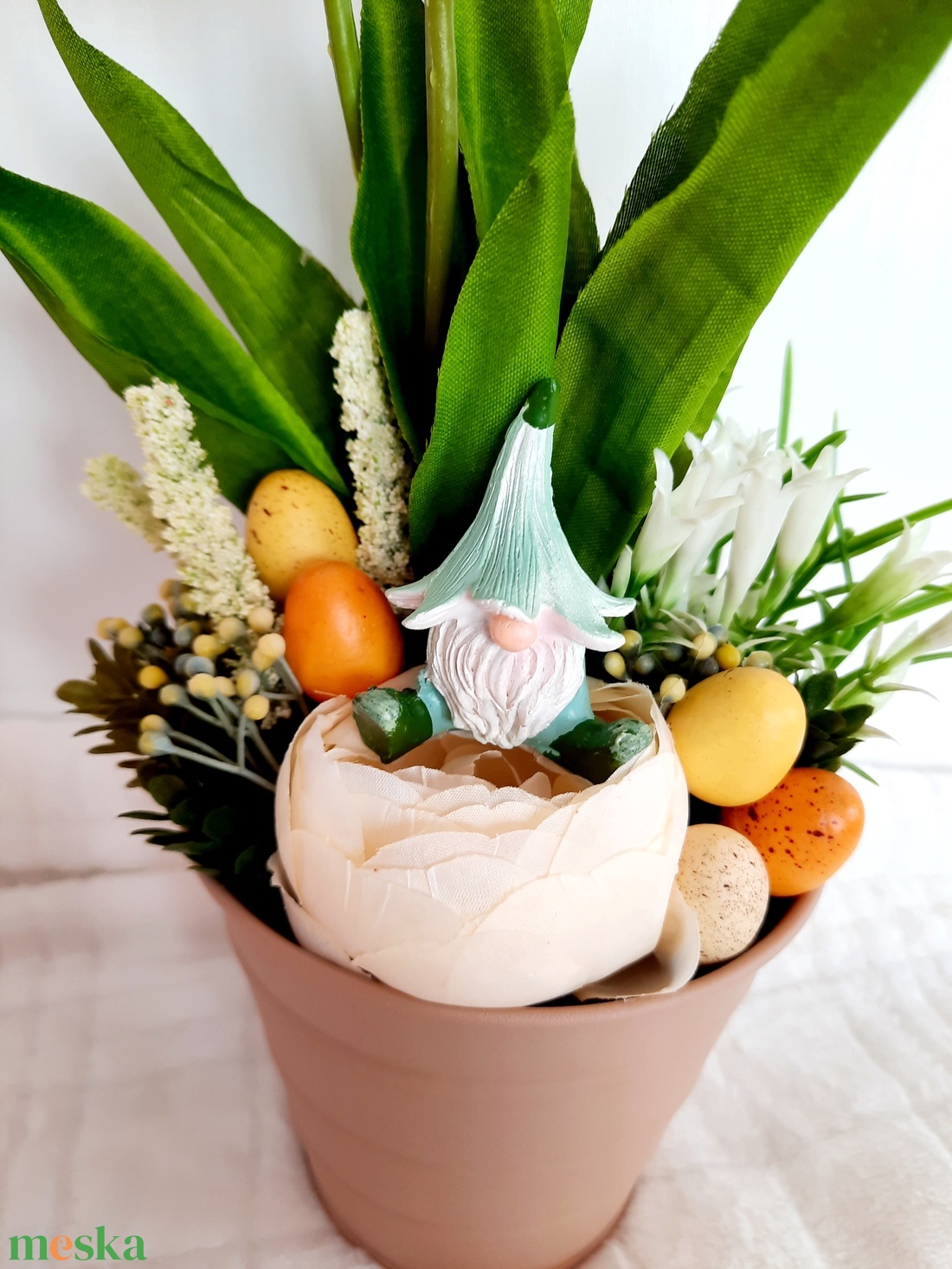 Húsvéti asztaldísz tavaszmanóval - otthon & életmód - dekoráció - asztal és polc dekoráció - asztaldísz - Meska.hu