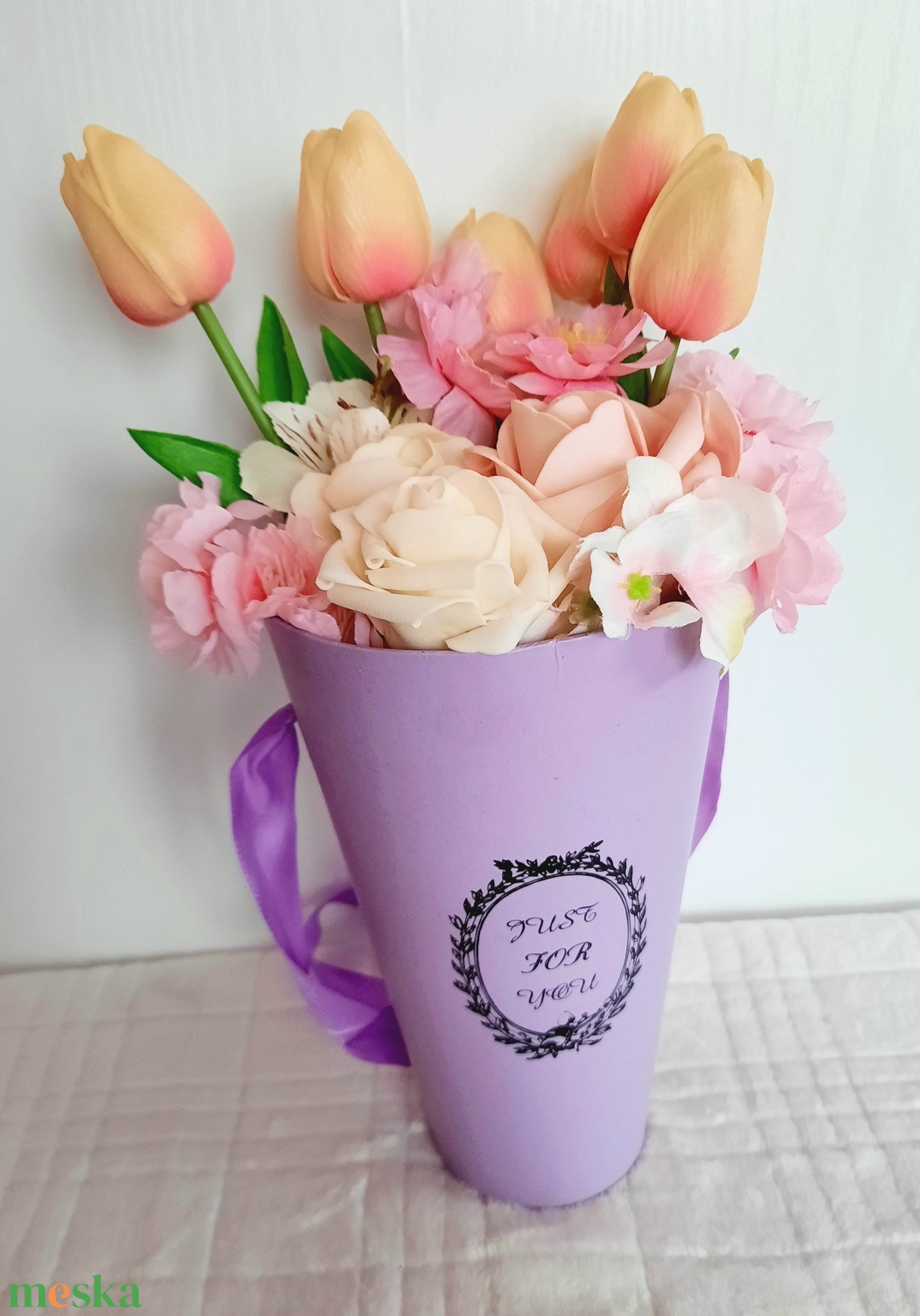 Papírtölcsér virágdísszel - otthon & életmód - dekoráció - Meska.hu