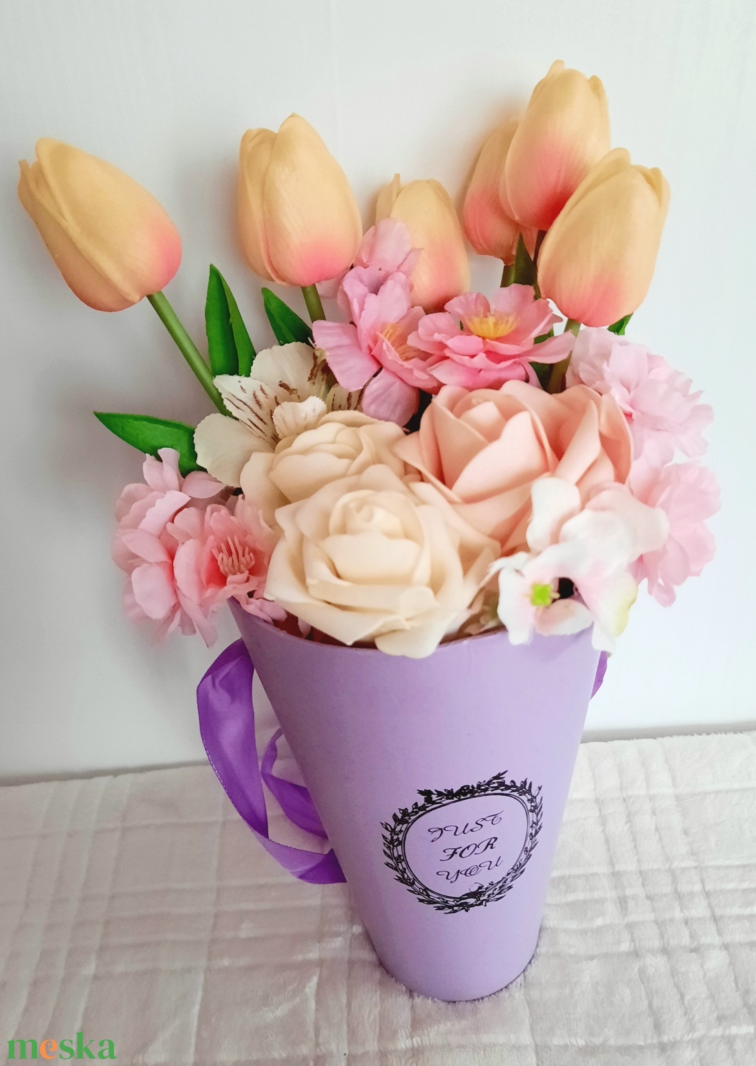 Papírtölcsér virágdísszel - otthon & életmód - dekoráció - Meska.hu