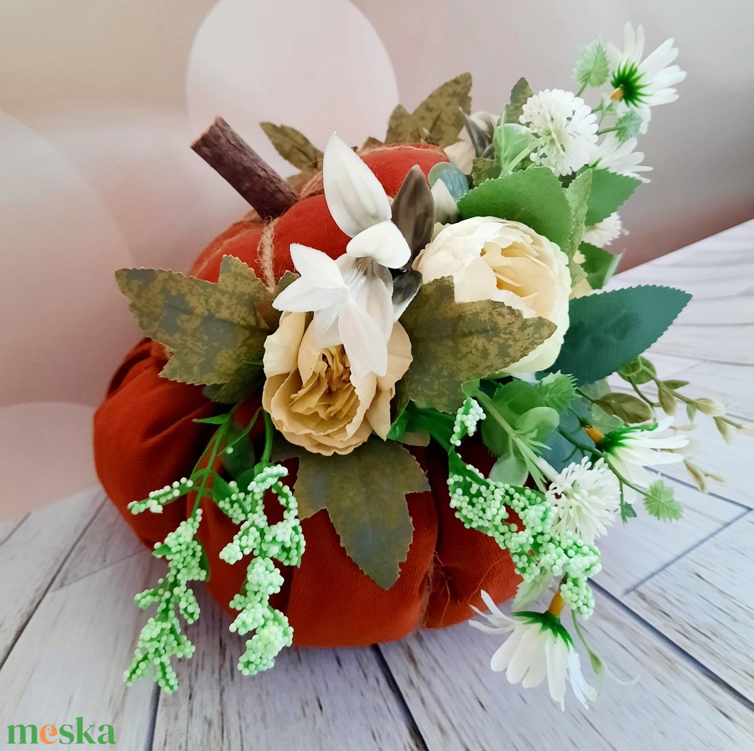 Textiltök virágokkal  - otthon & életmód - dekoráció - asztal és polc dekoráció - asztaldísz - Meska.hu