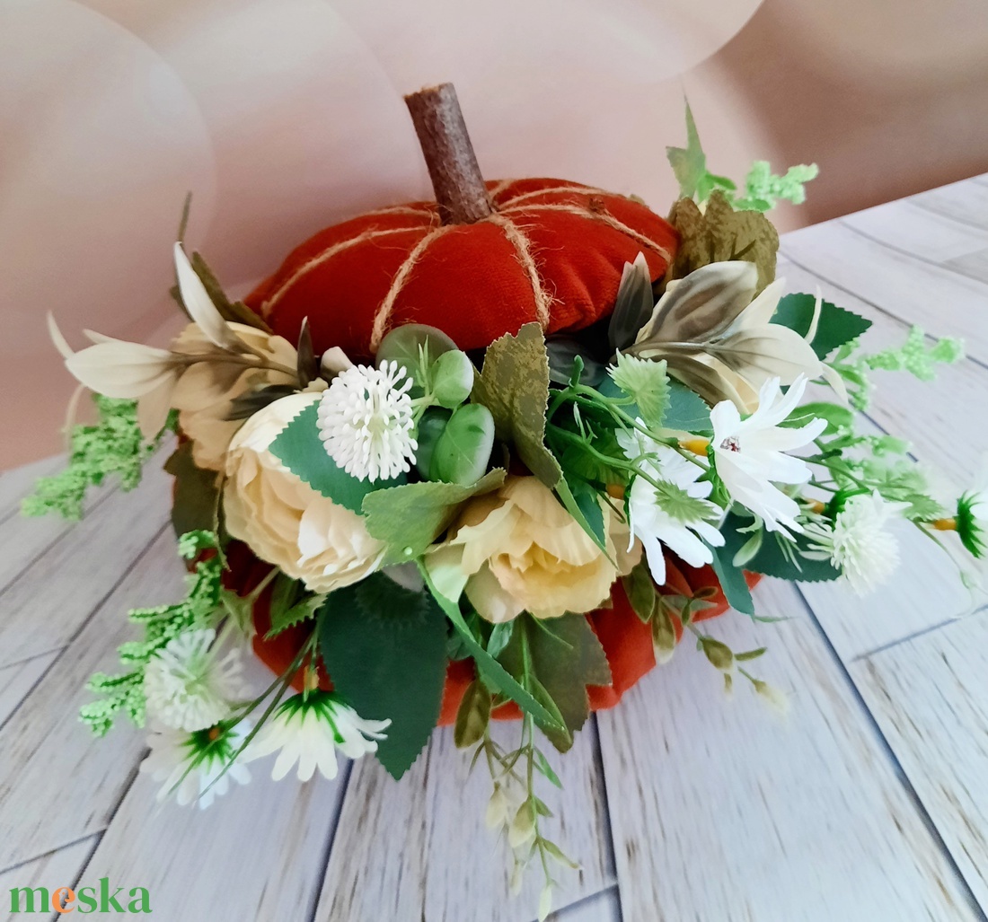 Textiltök virágokkal  - otthon & életmód - dekoráció - asztal és polc dekoráció - asztaldísz - Meska.hu