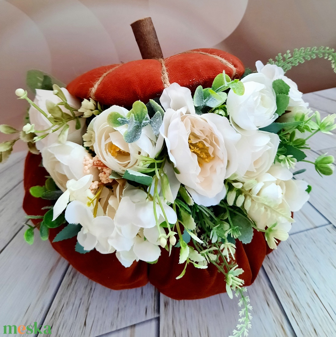 Textiltök virágokkal  - otthon & életmód - dekoráció - asztal és polc dekoráció - asztaldísz - Meska.hu Textiltök virágokkal  - otthon & életmód - dekoráció - asztal és polc dekoráció - asztaldísz - Meska.hu