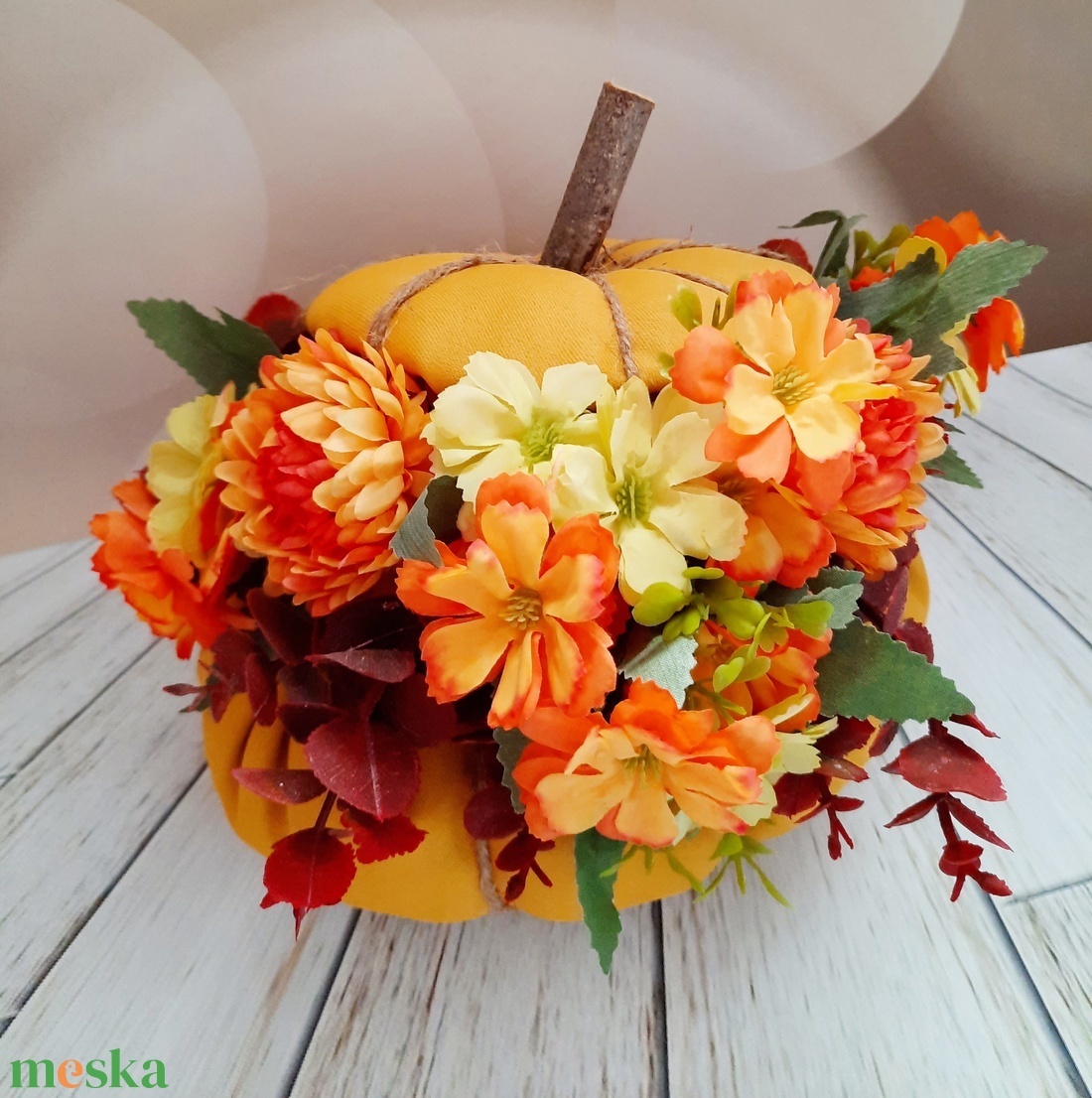 Textiltök virágokkal  - otthon & életmód - dekoráció - asztal és polc dekoráció - asztaldísz - Meska.hu Textiltök virágokkal  - otthon & életmód - dekoráció - asztal és polc dekoráció - asztaldísz - Meska.hu