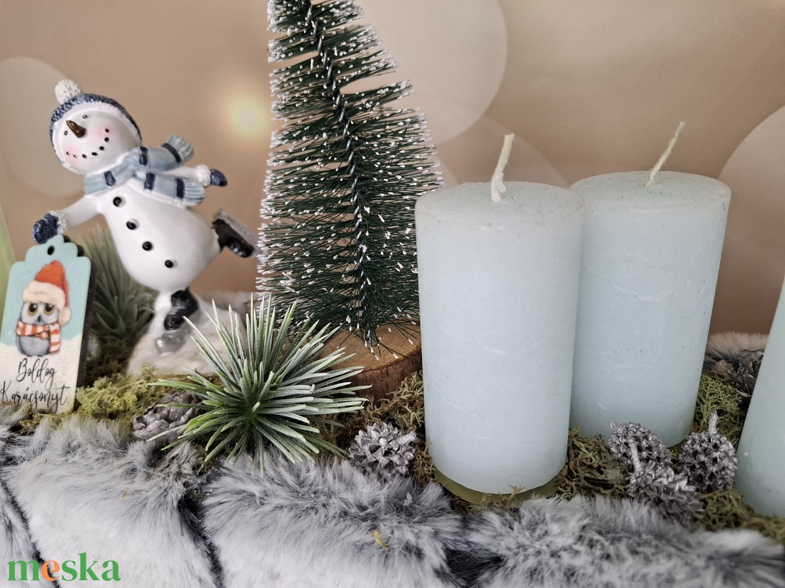 Adventi asztaldísz hóemberrel - karácsony - karácsonyi lakásdekoráció - karácsonyi lakásdíszek - Meska.hu