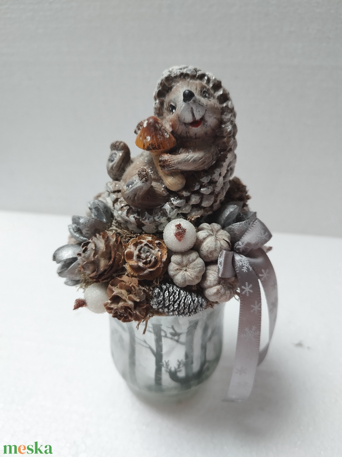 Sünis karácsonyi dísz - karácsony - karácsonyi lakásdekoráció - karácsonyi lakásdíszek - Meska.hu