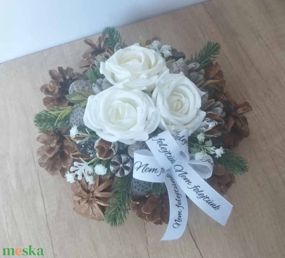 Toboz koszorú 20cm (Sírdísz, kegyeleti dísz) - otthon & életmód - vallás - temetkezési tárgy - Meska.hu Toboz koszorú 20cm (Sírdísz, kegyeleti dísz) - otthon & életmód - vallás - temetkezési tárgy - Meska.hu
