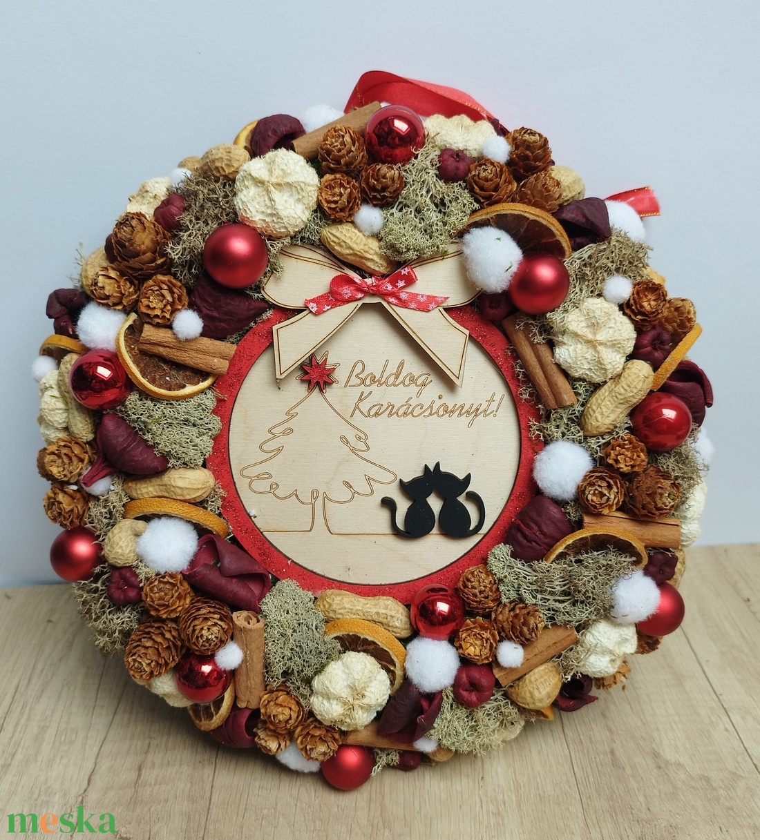 Cica kedvelőknek kopogtató piros - otthon & életmód - dekoráció - ajtó- és ablak dekoráció - ajtódísz & kopogtató - Meska.hu