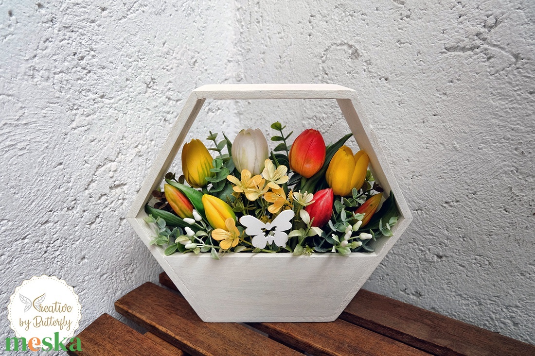 Tulipános asztaldísz tavaszi asztaldísz élethű gumi tulipánnal  - otthon & életmód - virágdekoráció - virágdíszek - asztali virágdísz - Meska.hu