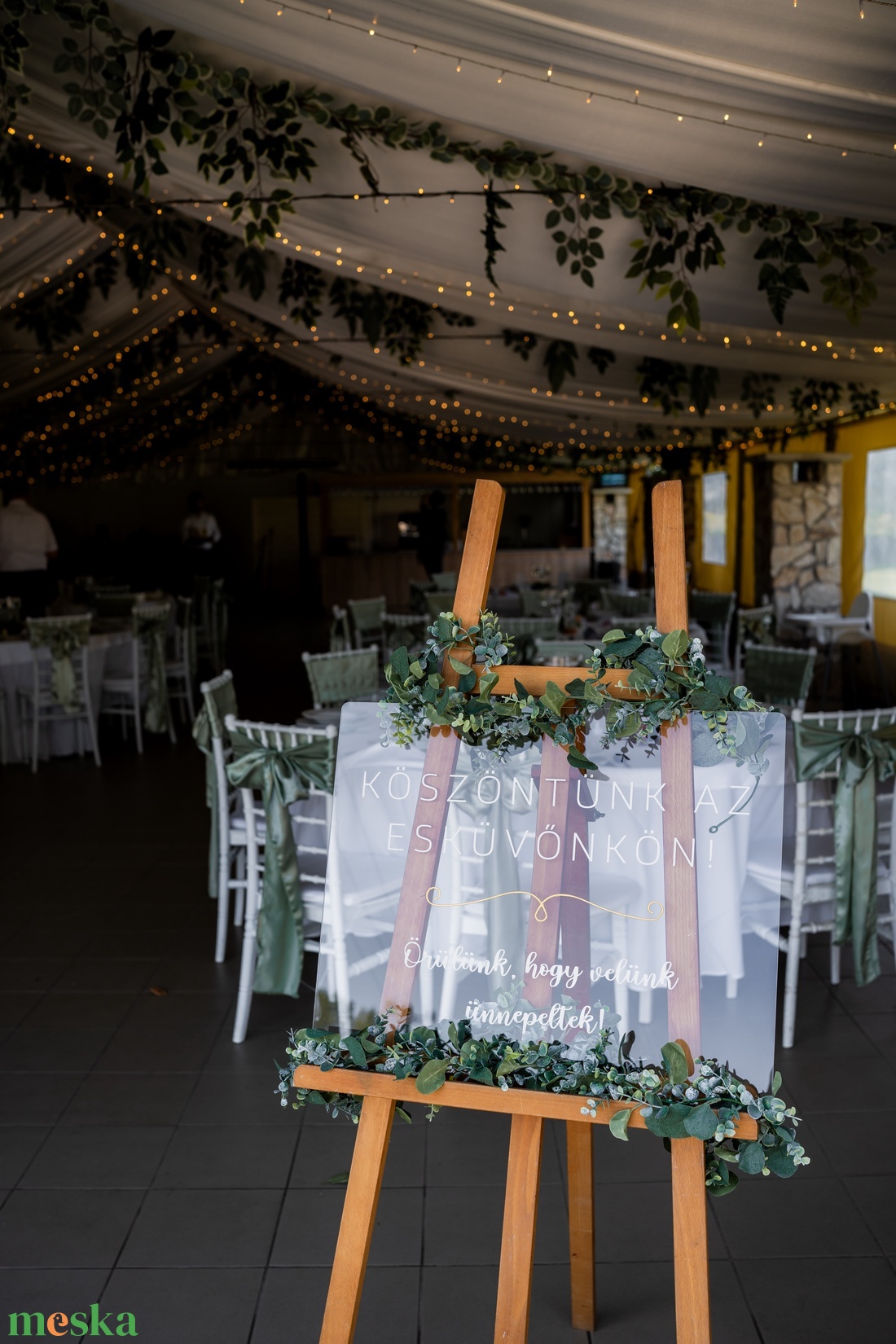 Esküvői üdvözlő tábla � Akril - esküvő - dekoráció - tábla & jelzés - Meska.hu