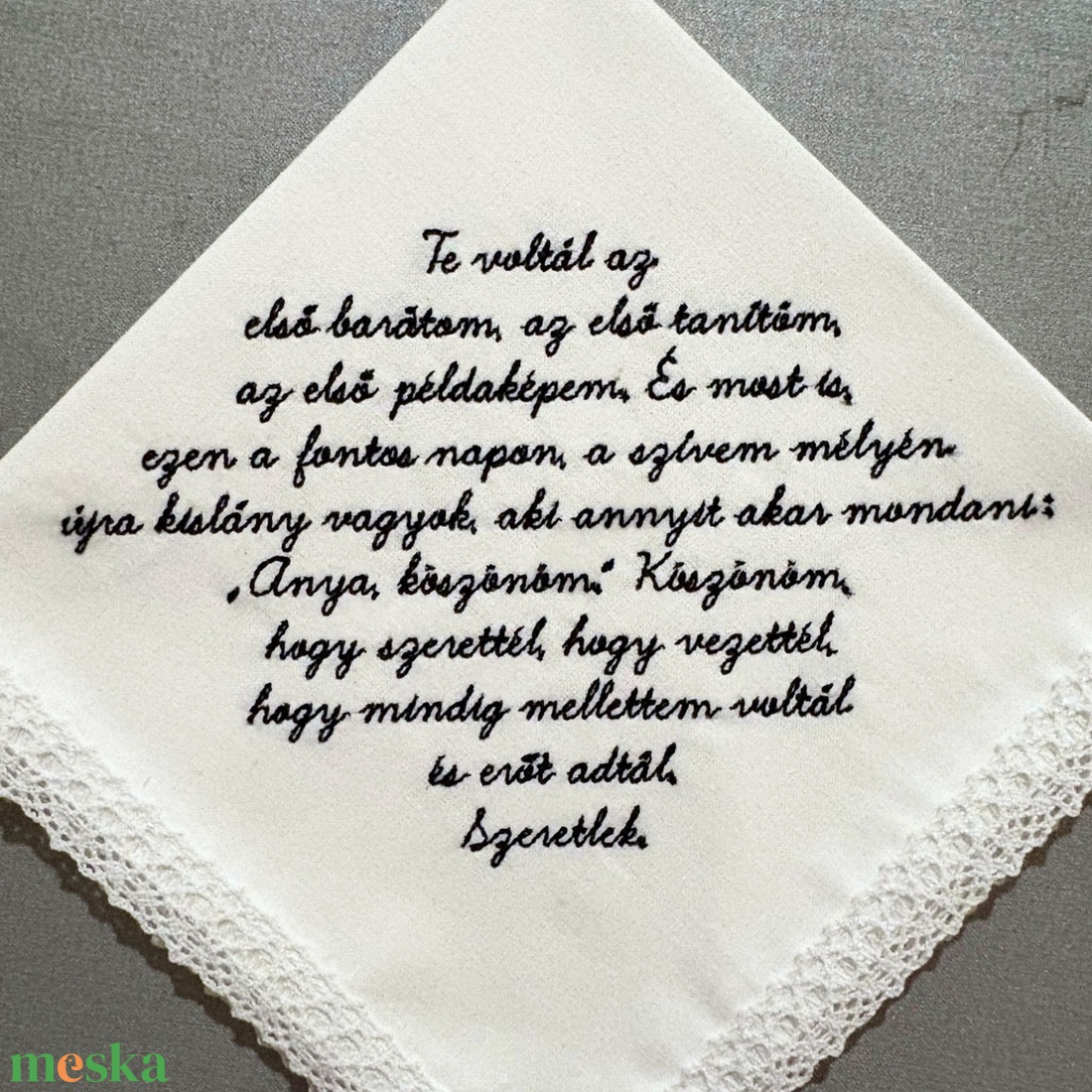 Hímzett, egyedi keszkenő, szülőköszöntő - esküvő - emlék & ajándék - szülőköszöntő ajándék - Meska.hu