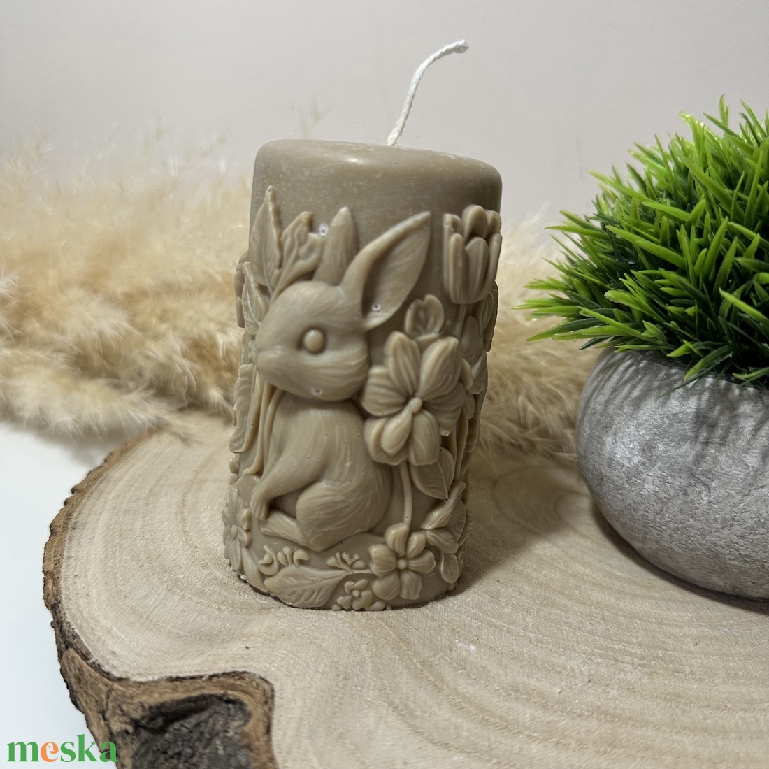 Húsvéti Nyuszis Dekor Henger Gyertya - Barna - otthon & életmód - gyertya, illat, aroma - gyertya - Meska.hu
