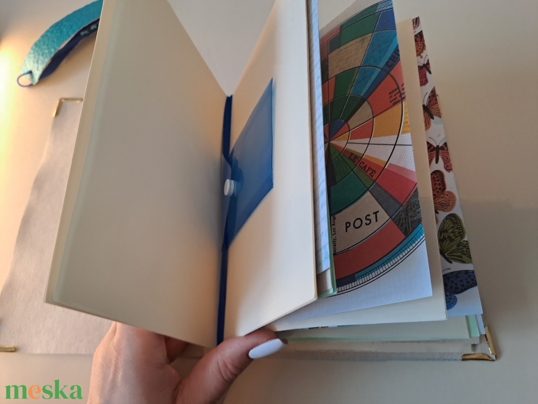 Utazási napló -  Uti napló - Travel Journal -Műbőr borítású - 4 kézzel varrt - Scrapbook desing résszel - otthon & életmód - papír, írószer - jegyzetfüzet & napló - Meska.hu