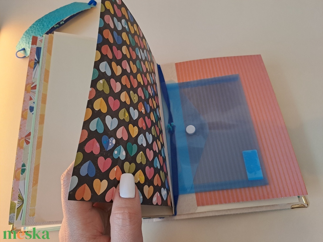Utazási napló -  Uti napló - Travel Journal -Műbőr borítású - 4 kézzel varrt - Scrapbook desing résszel - otthon & életmód - papír, írószer - jegyzetfüzet & napló - Meska.hu