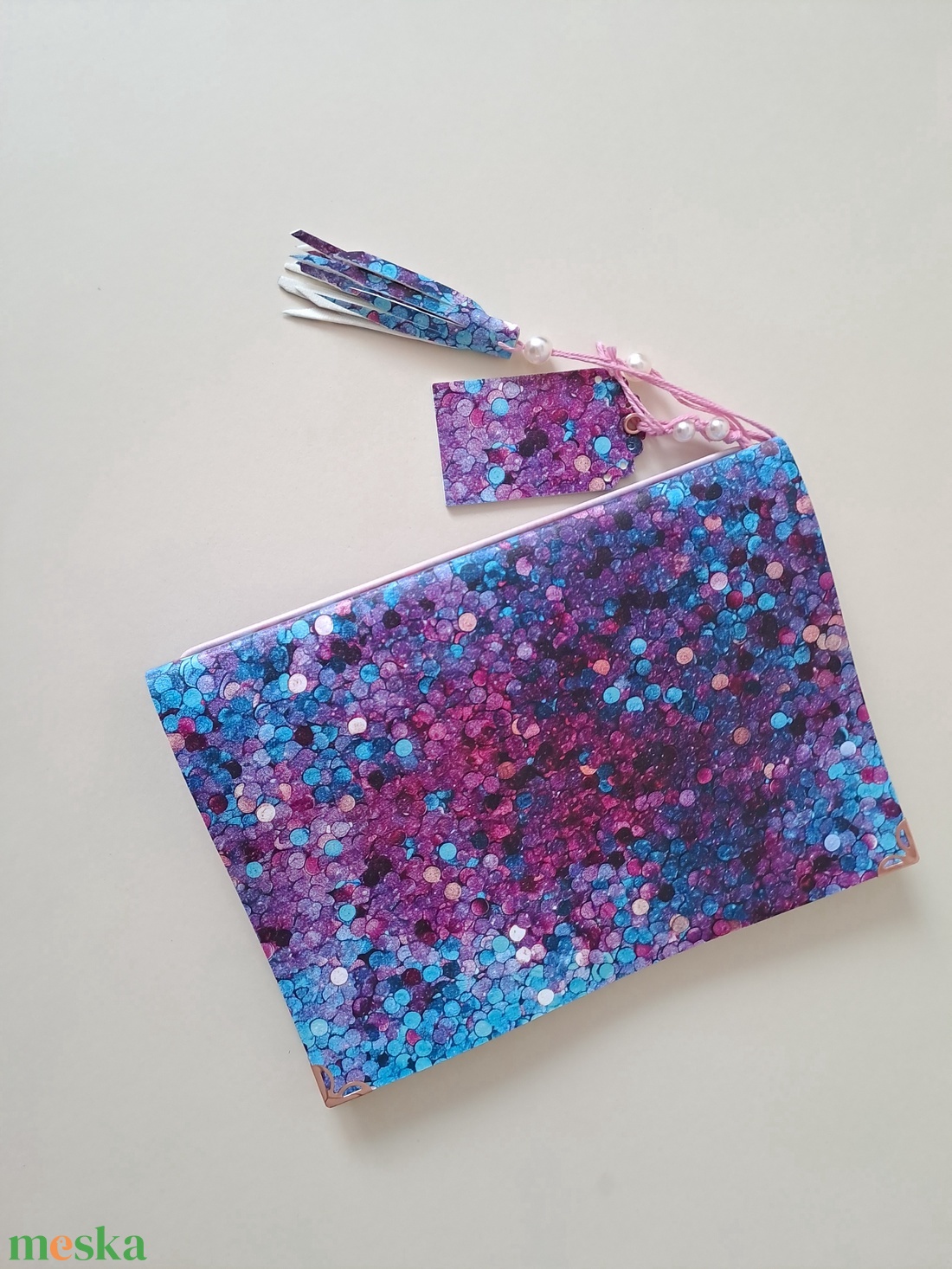 Dizájnos műbőr magenta és türkiz glitteres- mintával  Füzettartó - otthon & életmód - papír, írószer - jegyzetfüzet & napló - Meska.hu