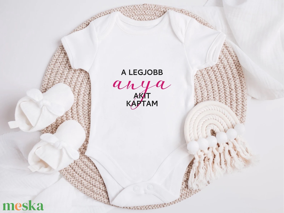Legjobb anya, vicces anyák napi baba body, ajándék - ruha & divat - babaruha & gyerekruha - body - Meska.hu