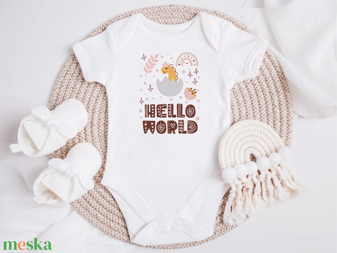 Hello World baba body, dinós megérkeztem body, kislánynak - ruha & divat - babaruha & gyerekruha - body - Meska.hu