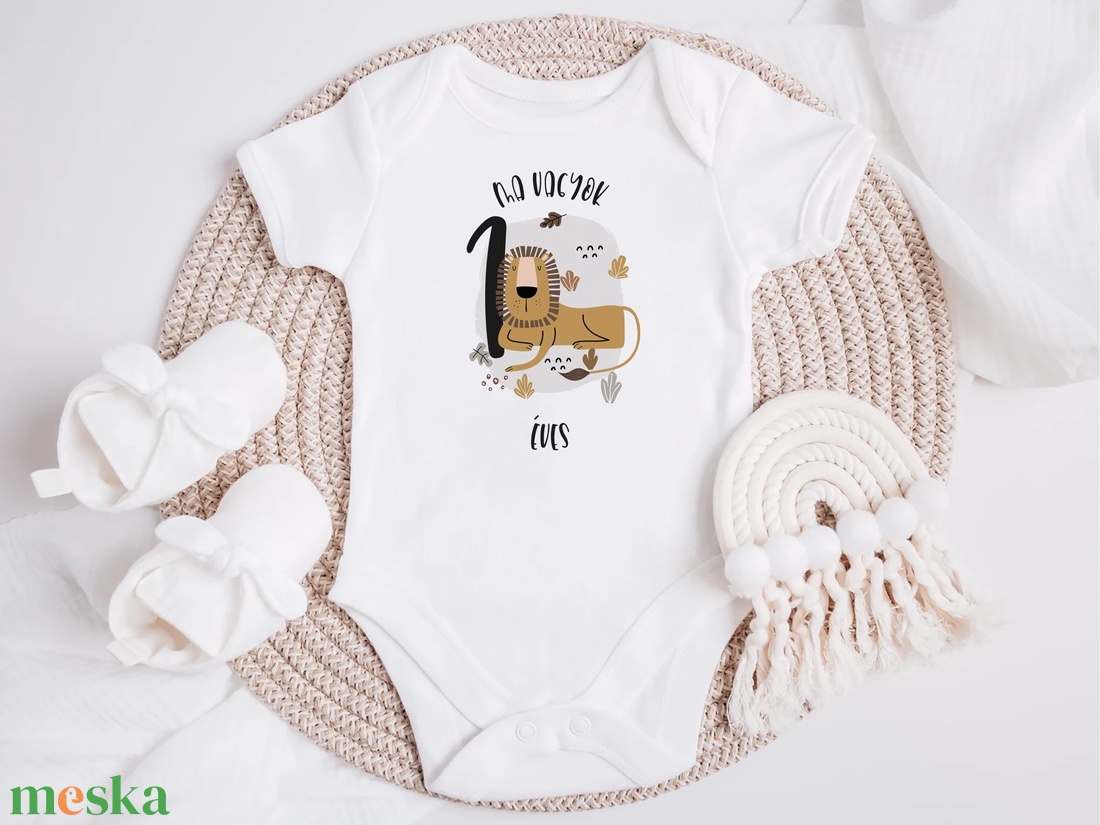 Születésnapra oroszlános ajándék, szafari állatos baba body - ruha & divat - babaruha & gyerekruha - body - Meska.hu