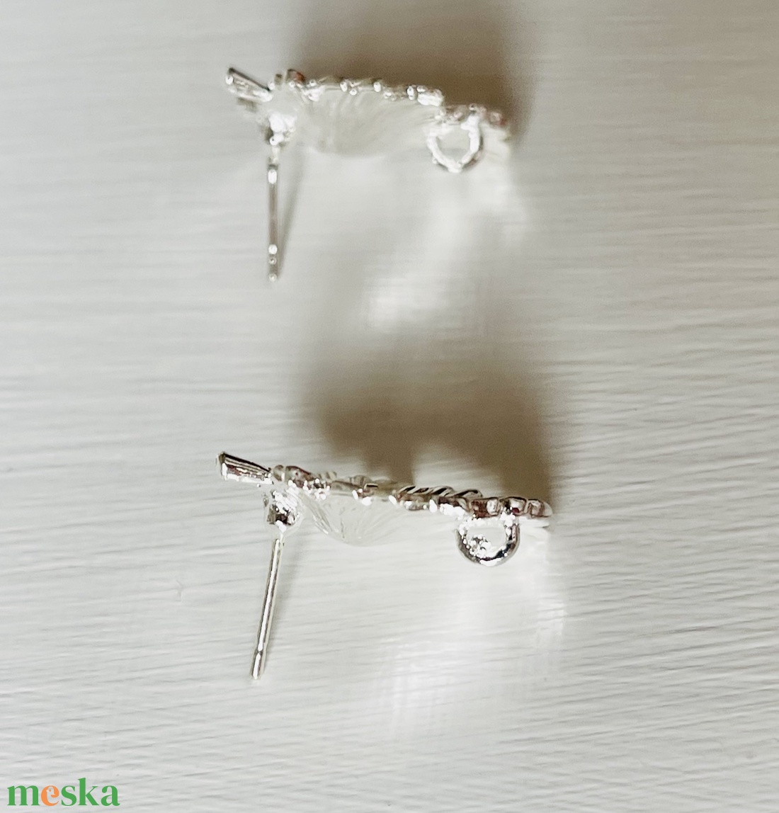 Kiárusítás! Fülbevaló alap szőlőleveles, ezüst - kellékek & szerszámok - ékszerkellék - fülbevaló alap - Meska.hu