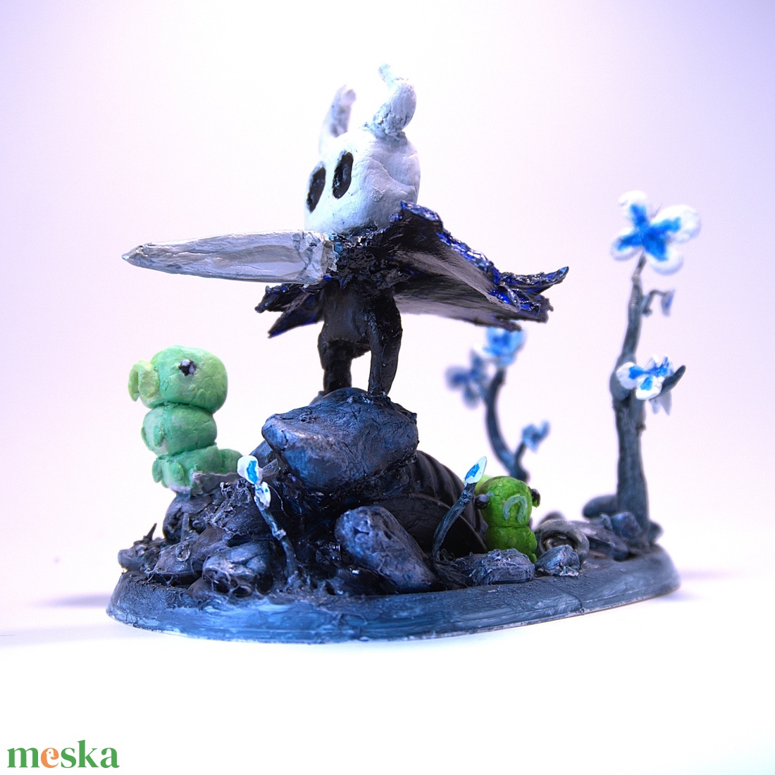 Hollow Knight gyurma figurák - otthon & életmód - dekoráció - dísztárgy - Meska.hu