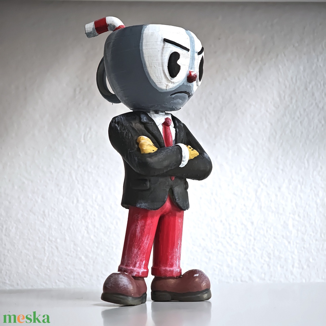 Business Cuphead figura (Csészefej) - otthon & életmód - dekoráció - dísztárgy - Meska.hu