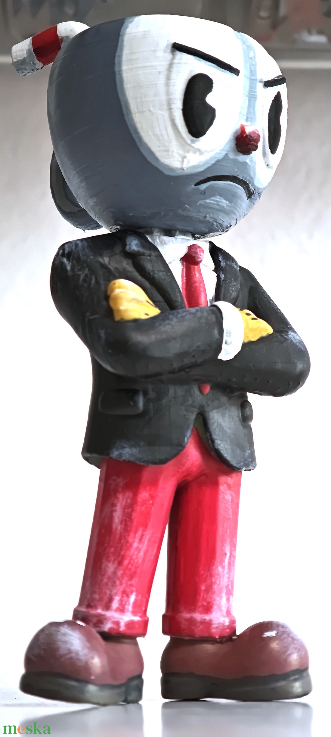 Business Cuphead figura (Csészefej) - otthon & életmód - dekoráció - dísztárgy - Meska.hu