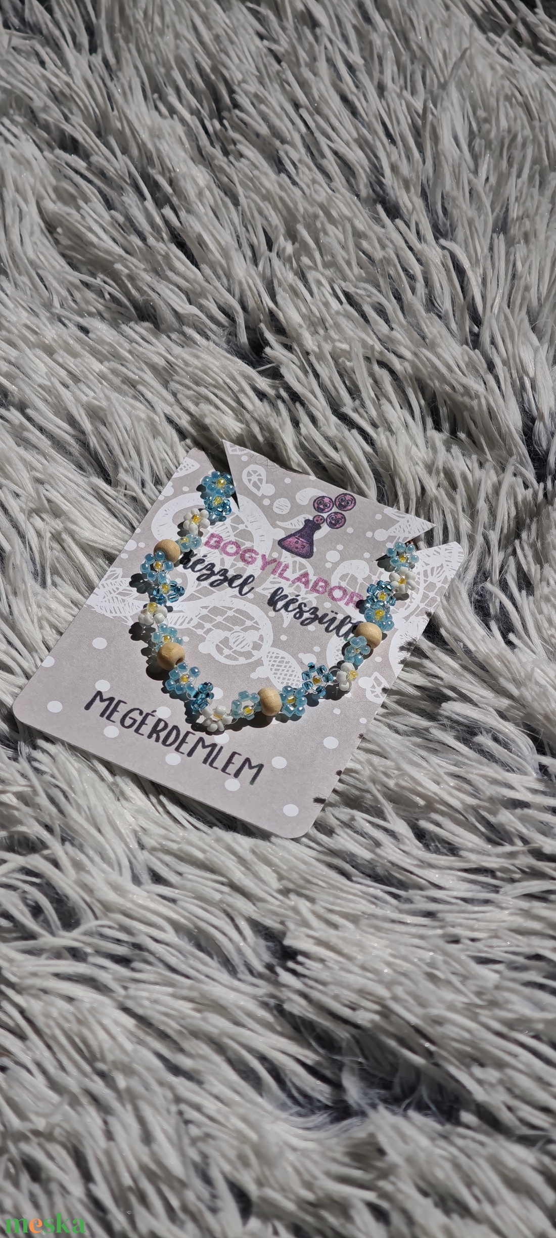 Kézzel készített karkötő  - ékszer - karkötő - bogyós karkötő - Meska.hu