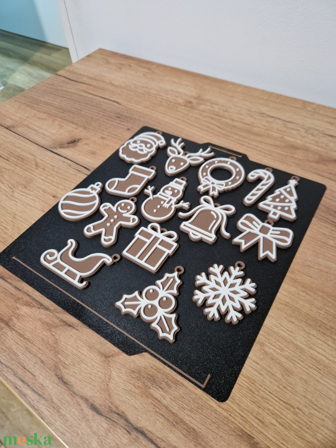 Műanyag Mézeskalács karácsonyi dísz - karácsony - karácsonyi lakásdekoráció - karácsonyfadíszek - Meska.hu