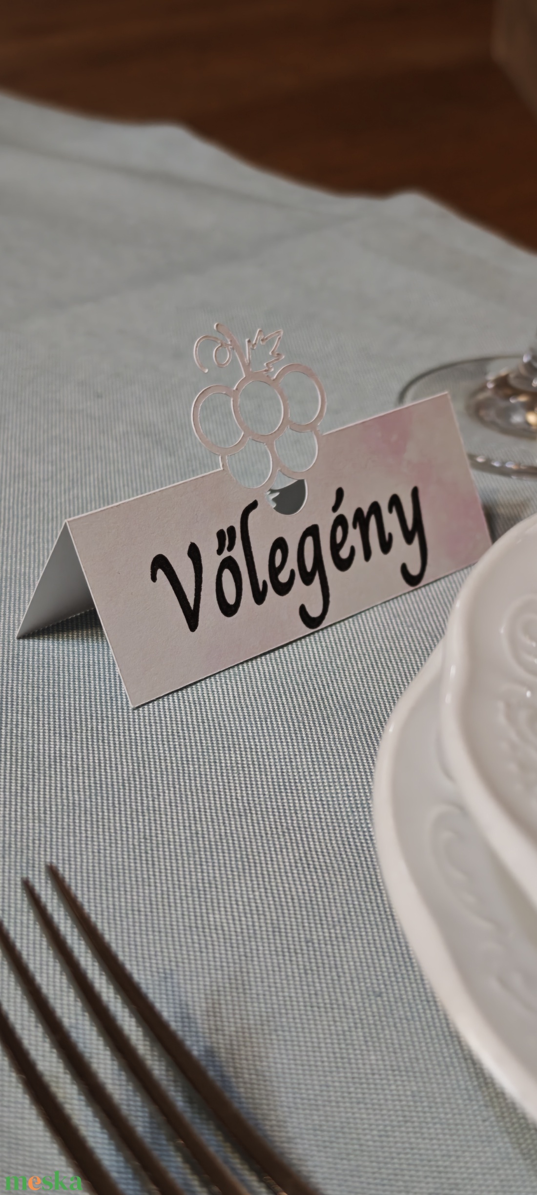 Egyedi névtábla esküvőre  - esküvő - dekoráció - tábla & jelzés - Meska.hu