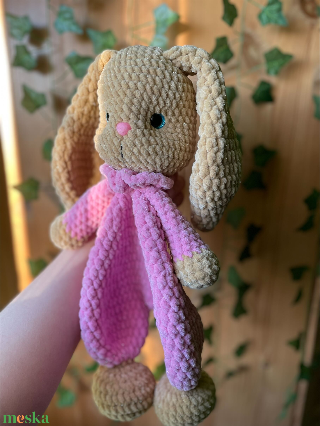 Horgolt plüss nyuszi szundipajti - játék & sport - plüssállat & játékfigura - nyuszi - Meska.hu