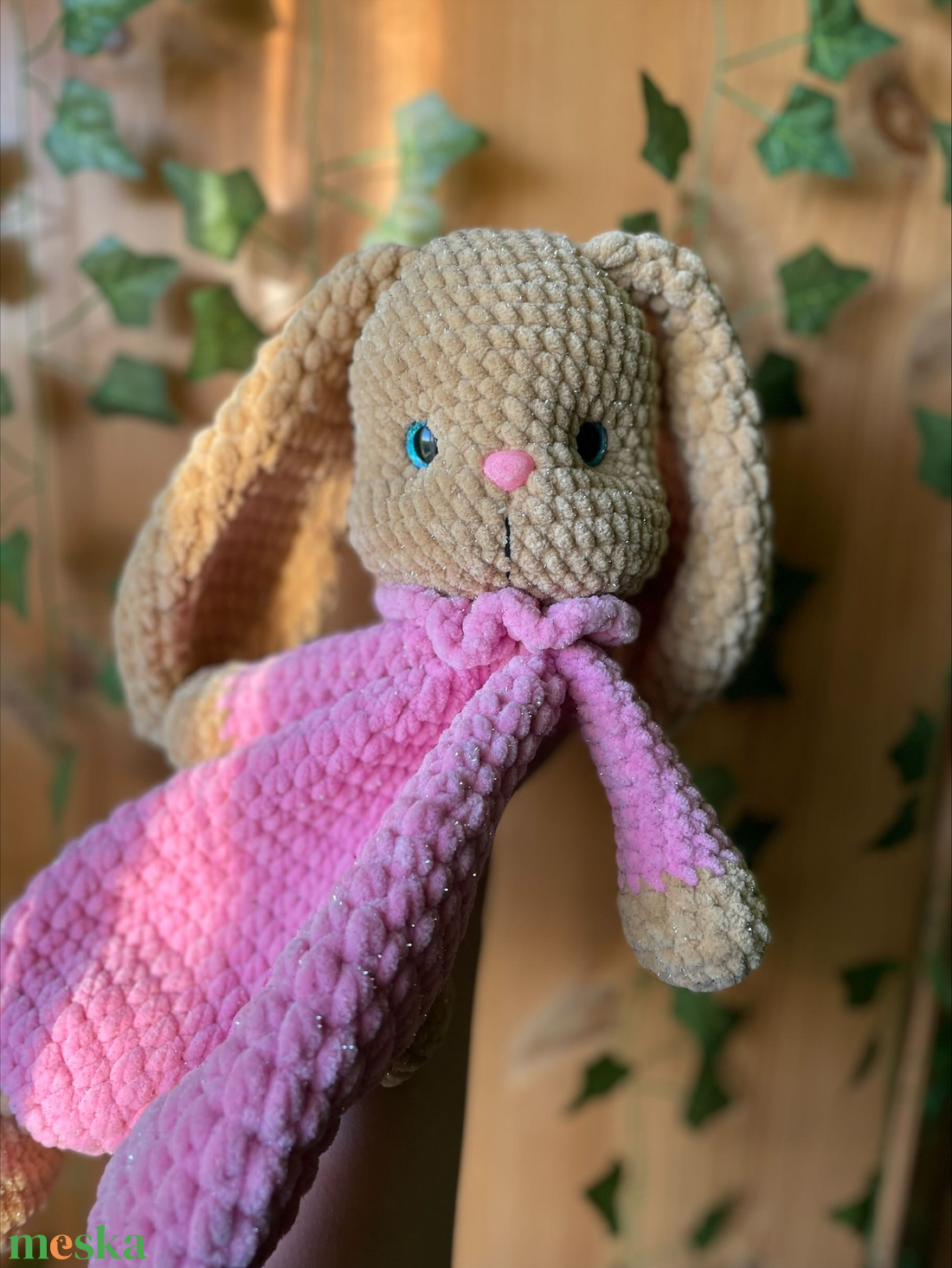 Horgolt plüss nyuszi szundipajti - játék & sport - plüssállat & játékfigura - nyuszi - Meska.hu