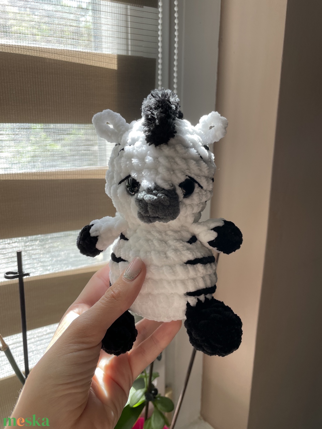 Horgolt plüss kicsi zebra - játék & sport - plüssállat & játékfigura - más figura - Meska.hu Horgolt plüss kicsi zebra - játék & sport - plüssállat & játékfigura - más figura - Meska.hu