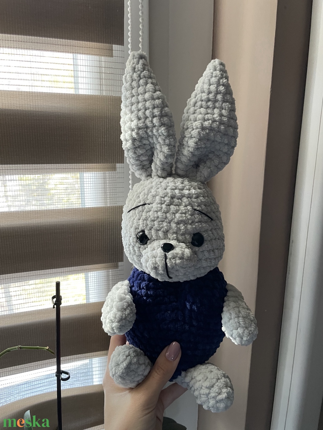 Horgolt plüss szivecskés nyuszi - játék & sport - plüssállat & játékfigura - nyuszi - Meska.hu