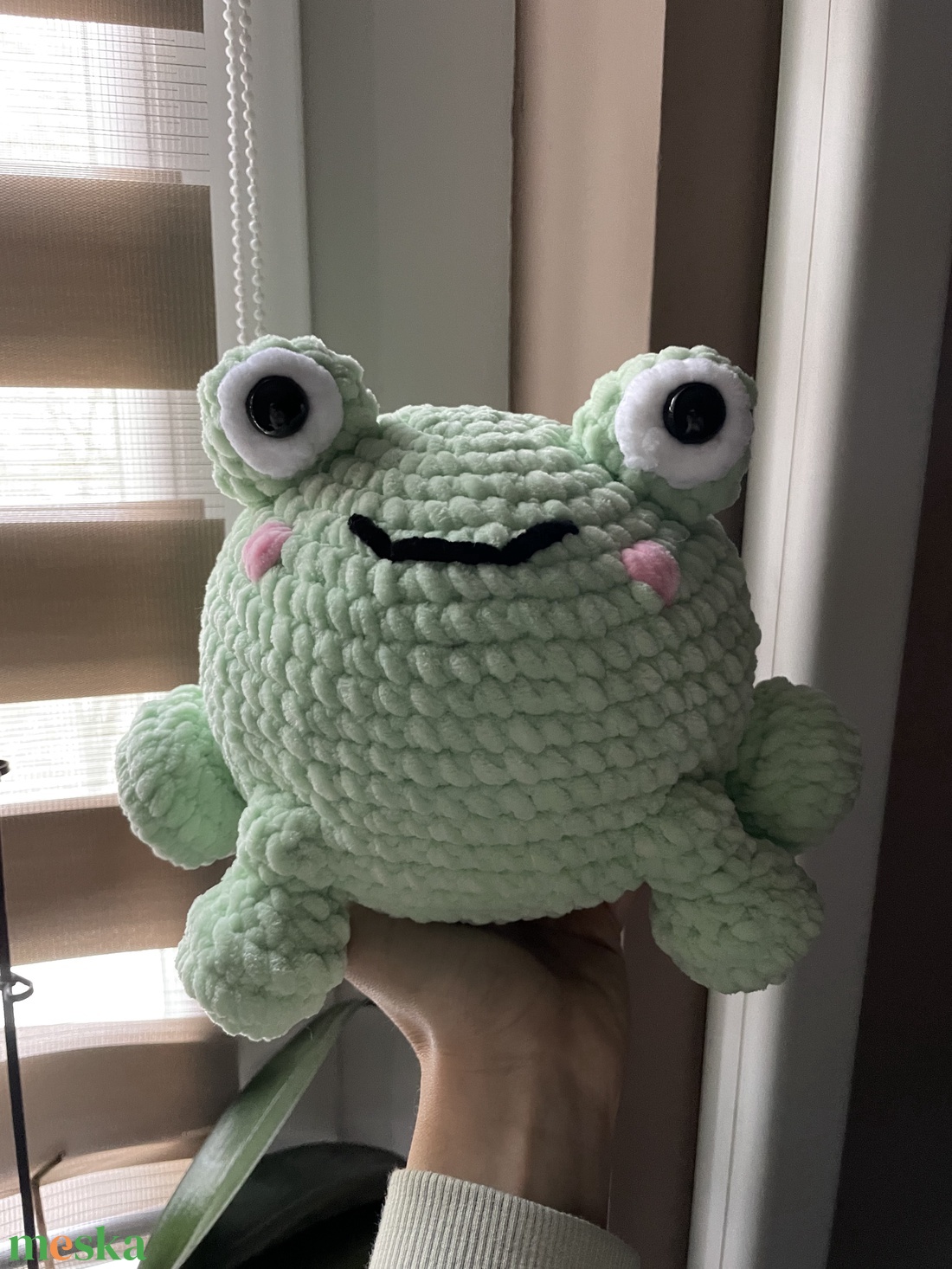 Horgolt plüss béka - játék & sport - plüssállat & játékfigura - más figura - Meska.hu