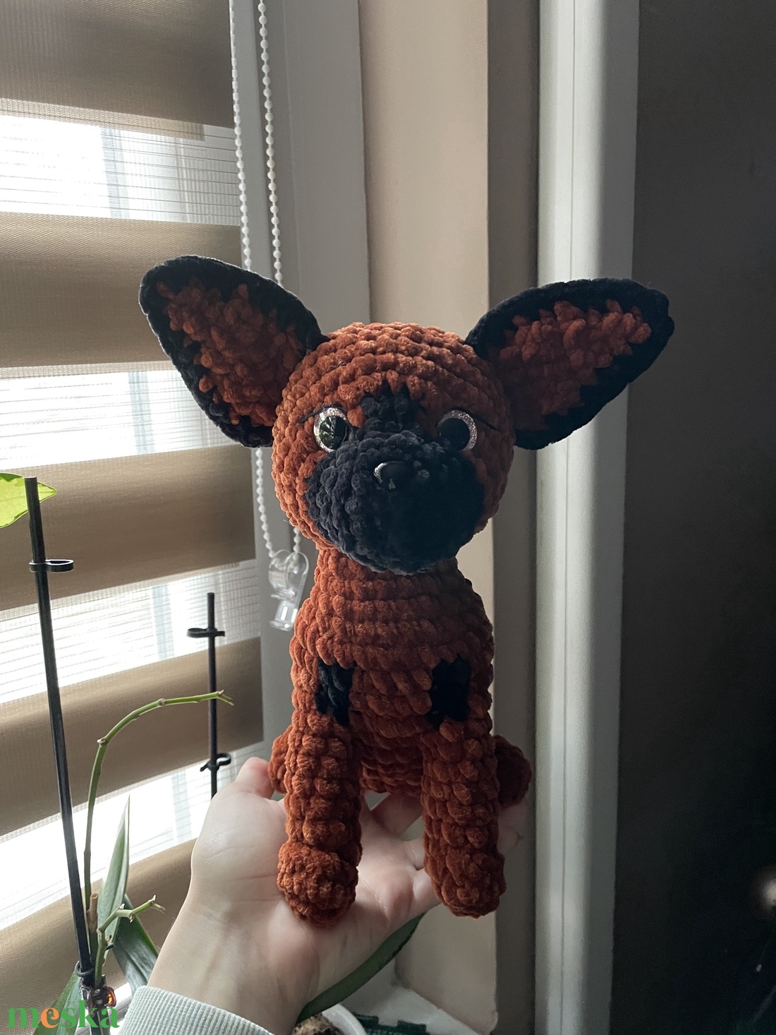 Horgolt plüss németjuhász kutya - játék & sport - plüssállat & játékfigura - kutya - Meska.hu