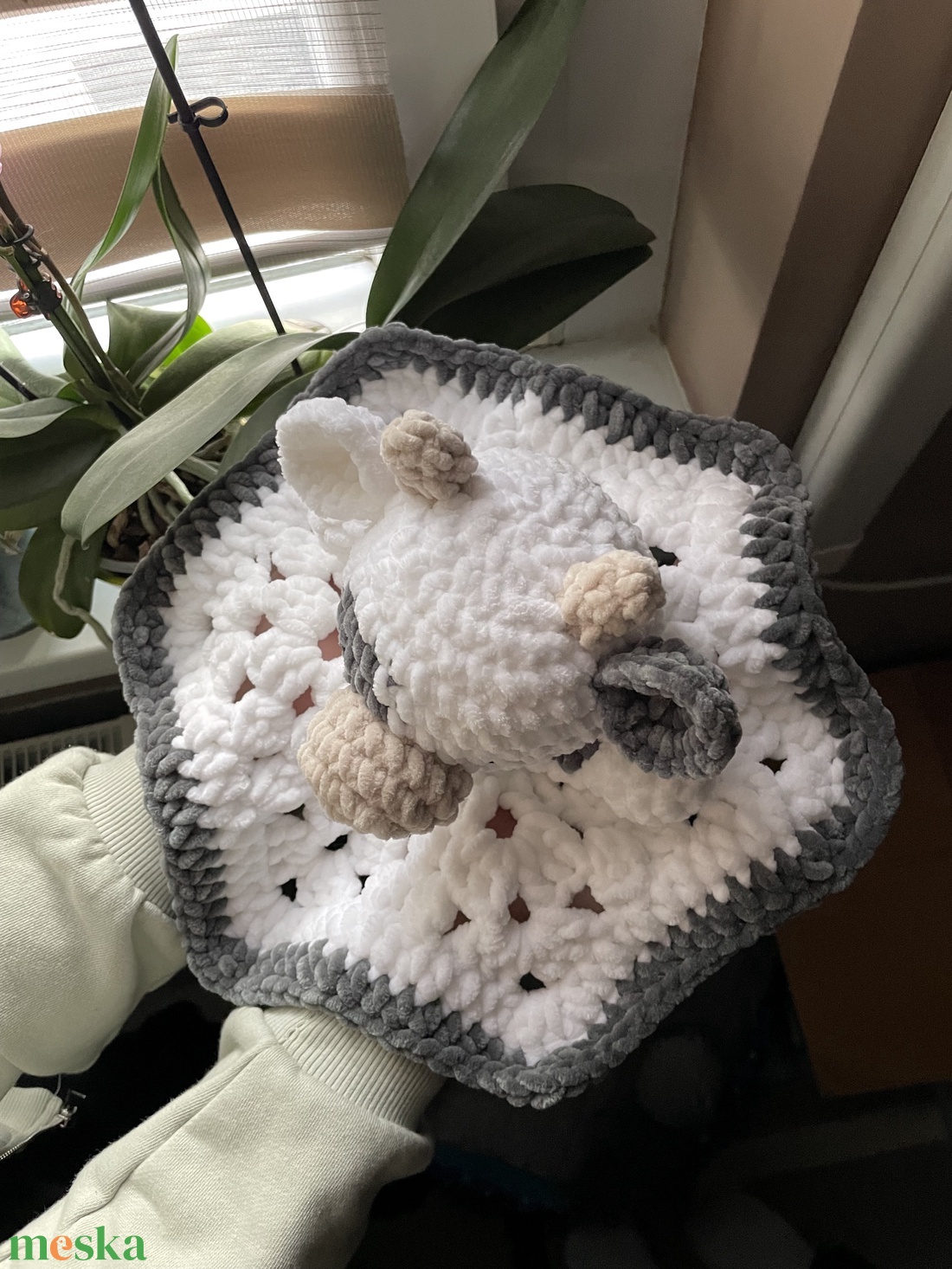 Horgolt plüss boci szundikendő - játék & sport - plüssállat & játékfigura - boci, tehén - Meska.hu