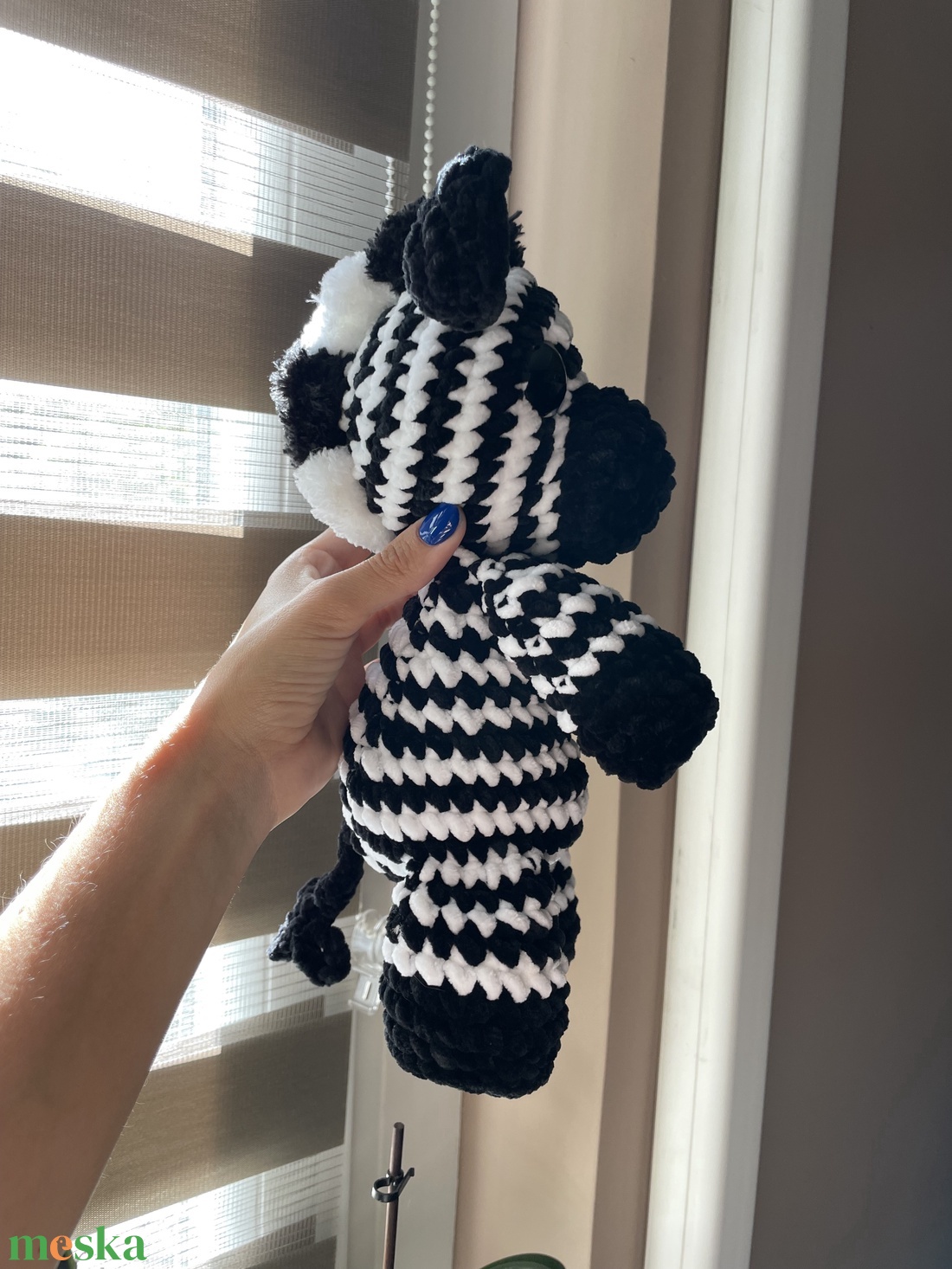 Horgolt plüss zebra - játék & sport - plüssállat & játékfigura - más figura - Meska.hu