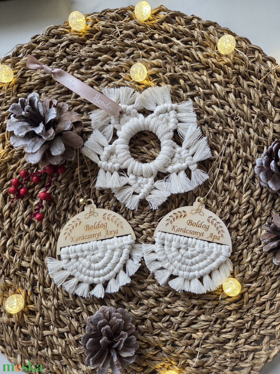 Karácsonyi makramé díszcsomag  - karácsony - karácsonyi lakásdekoráció - karácsonyfadíszek - Meska.hu