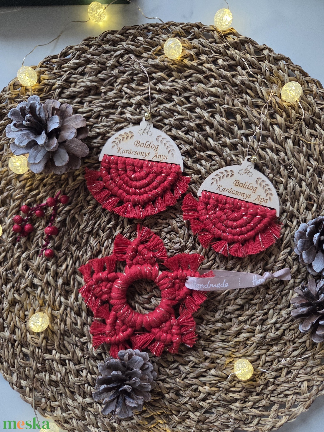 Karácsonyi makramé díszcsomag  - karácsony - karácsonyi lakásdekoráció - karácsonyfadíszek - Meska.hu