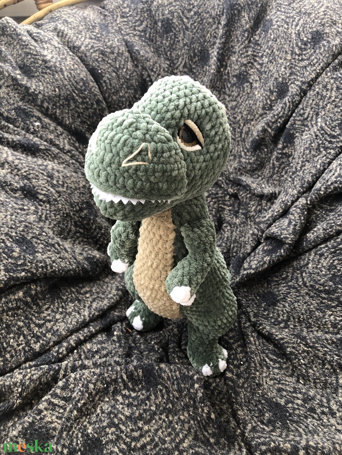 Horgolt T-Rex/ dinoszaurusz - játék & sport - plüssállat & játékfigura - plüss dínók - Meska.hu Horgolt T-Rex/ dinoszaurusz - játék & sport - plüssállat & játékfigura - plüss dínók - Meska.hu