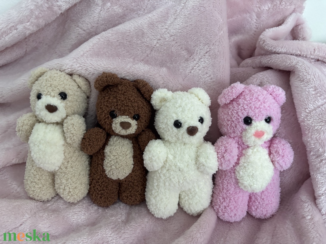 Horgolt plüss mackó - játék & sport - plüssállat & játékfigura - maci - Meska.hu