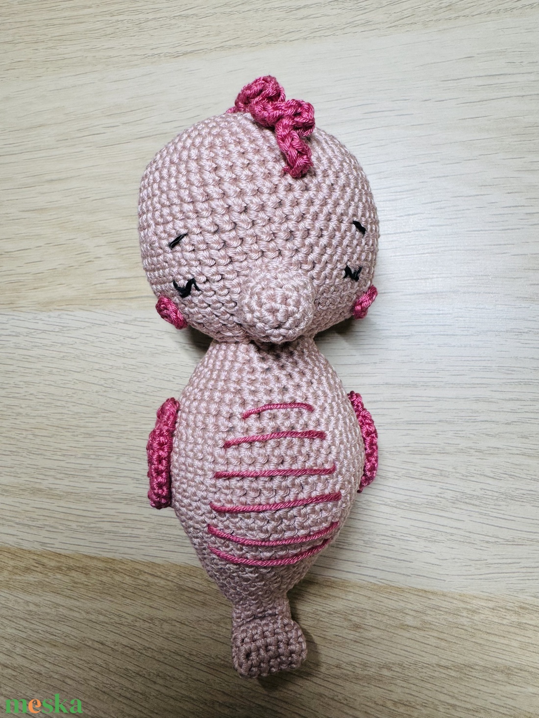 Horgolt csikóhal - baba - mama - baba játékok - mozgásfejlesztő játékok - Meska.hu