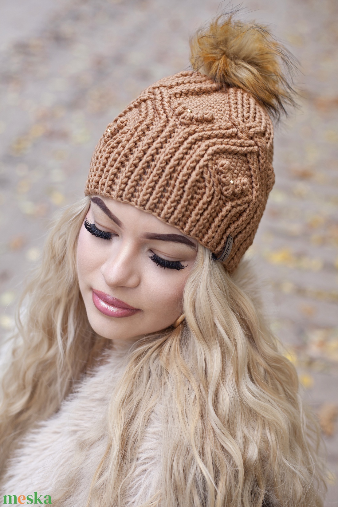 CrocheTrend � Horgolt sapkák, sálak és kendők - nyomtatott könyv - könyv & zene - könyv - Meska.hu