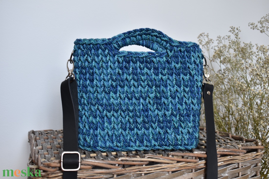 Horgolt táska - óceán - táska & tok - kézitáska & válltáska - válltáska - Meska.hu