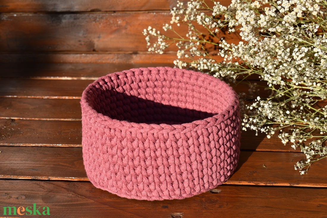 Horgolt kosár - antik rózsaszín  - táska & tok - kosár - Meska.hu