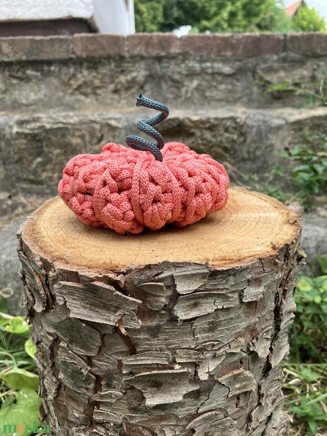 Horgolt rusztikus tök (dekoráció), lazac - otthon & életmód - dekoráció - halloween - halloweeni tök - Meska.hu