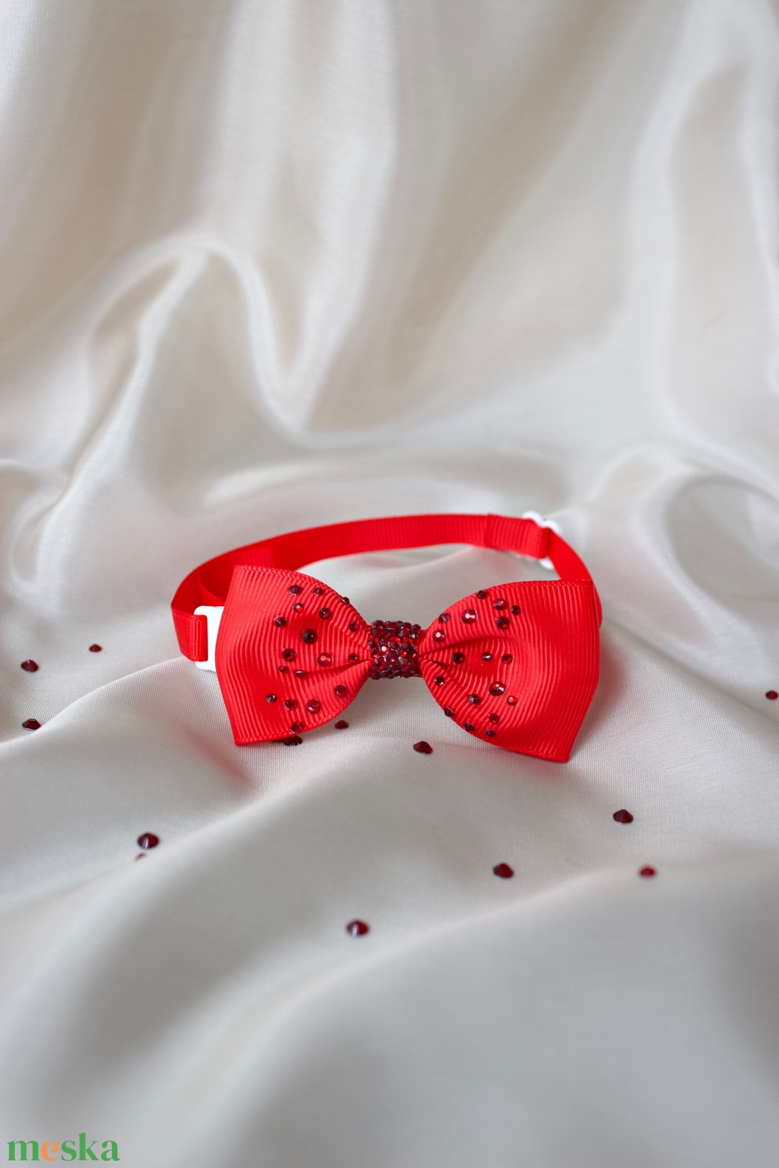 Strasszköves kisállat masnis dísznyakörv - RUBY - otthon & életmód - kisállatoknak - kutyáknak - kutya ékszerek, masnik - Meska.hu Strasszköves kisállat masnis dísznyakörv - RUBY - otthon & életmód - kisállatoknak - kutyáknak - kutya ékszerek, masnik - Meska.hu