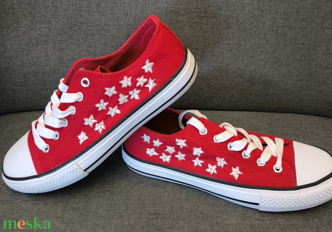 Hîmzett női tornacipő  - ruha & divat - cipő & papucs - cipő, szandál - Meska.hu